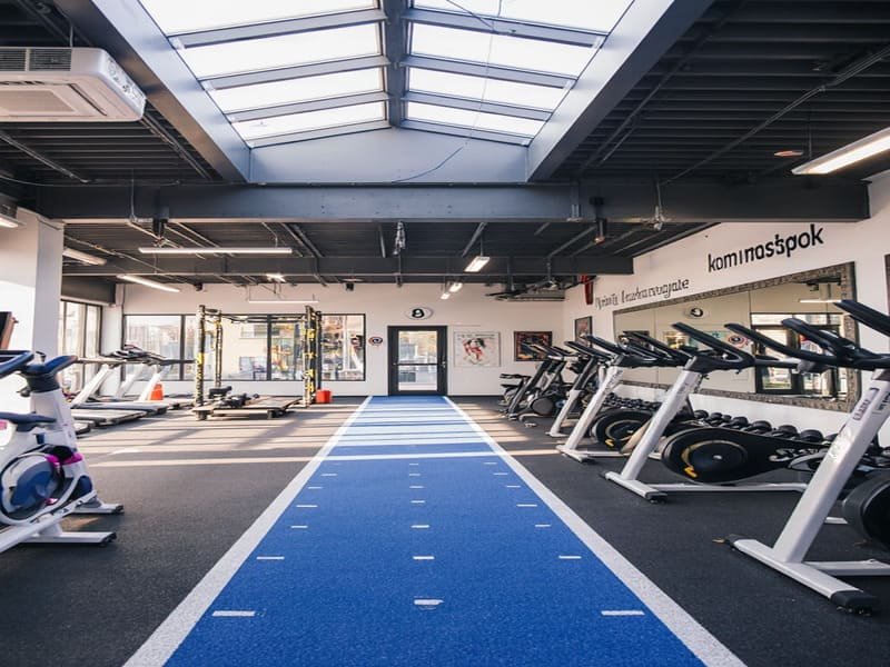 Diagram met een hoge tuft lock-sterktest op gymnastiekgras